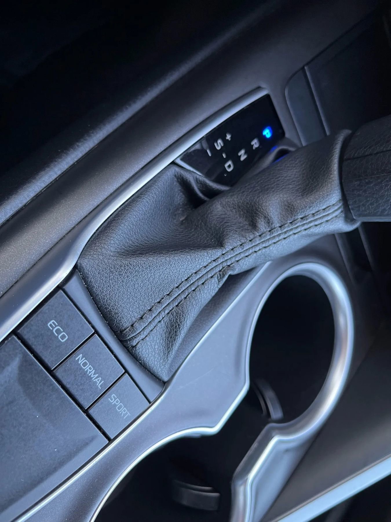 Used 2024 Toyota Camry LE image 22