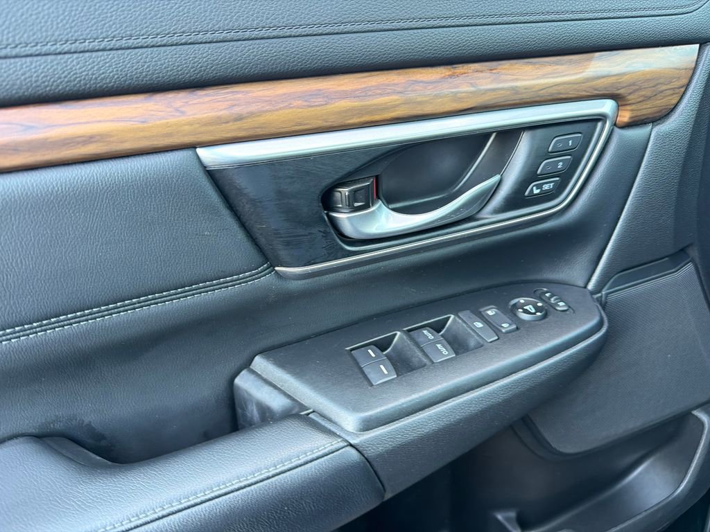 Used 2021 Honda CR-V Touring image 37