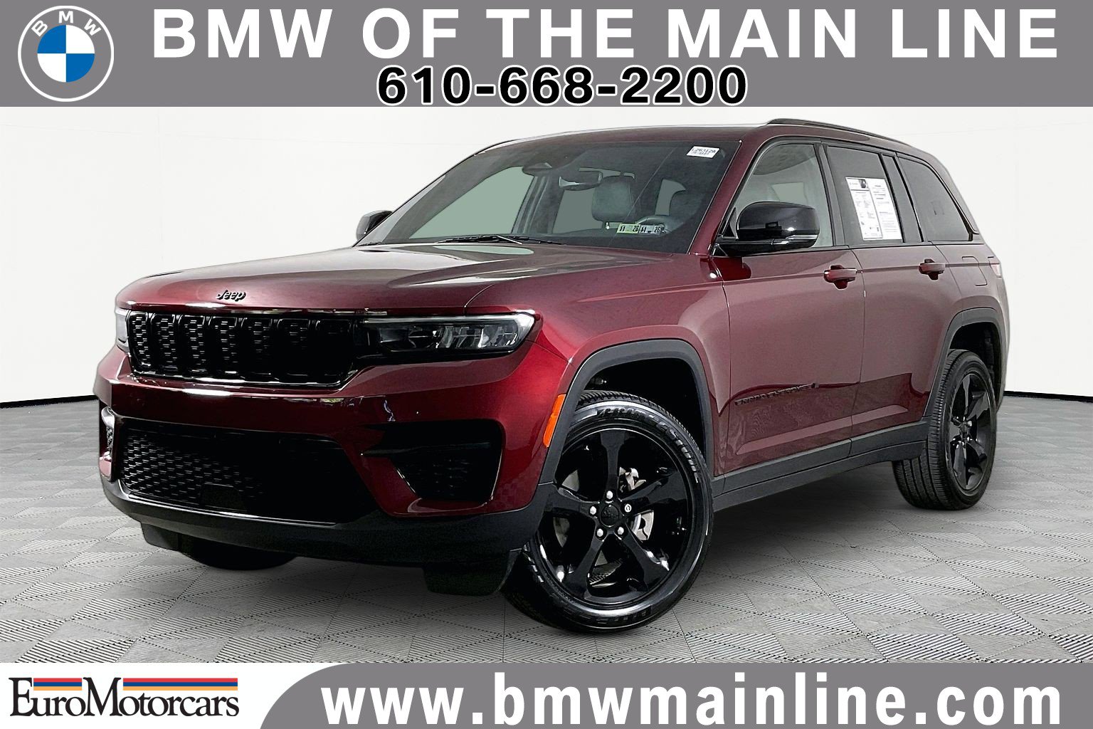 Used 2023 Jeep Grand Cherokee Altitude AWD/4WD image 1