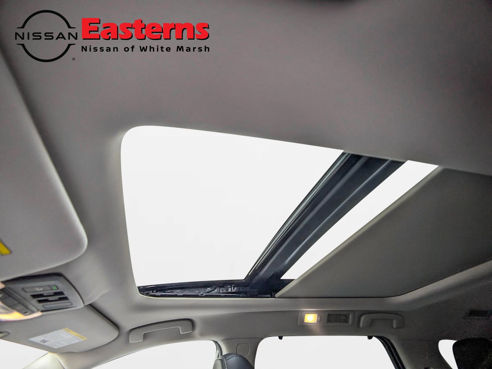 New 2026 Nissan Pathfinder Platinum image 22