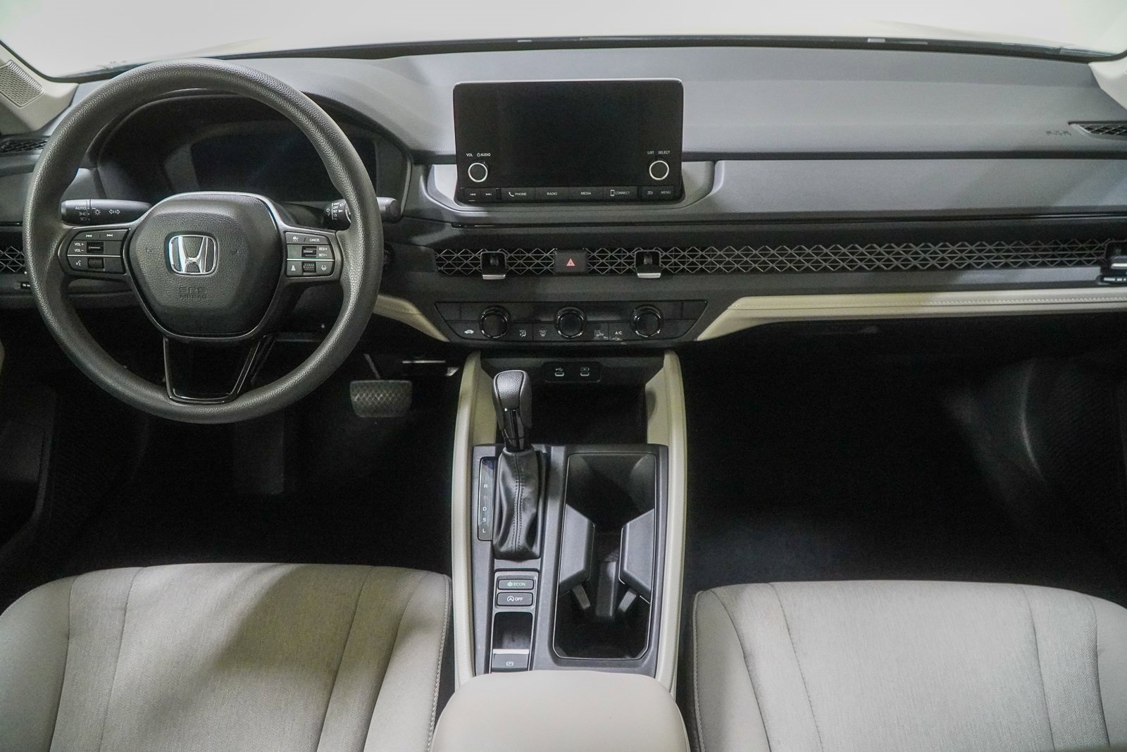 Certified 2025 Honda Accord SE image 22