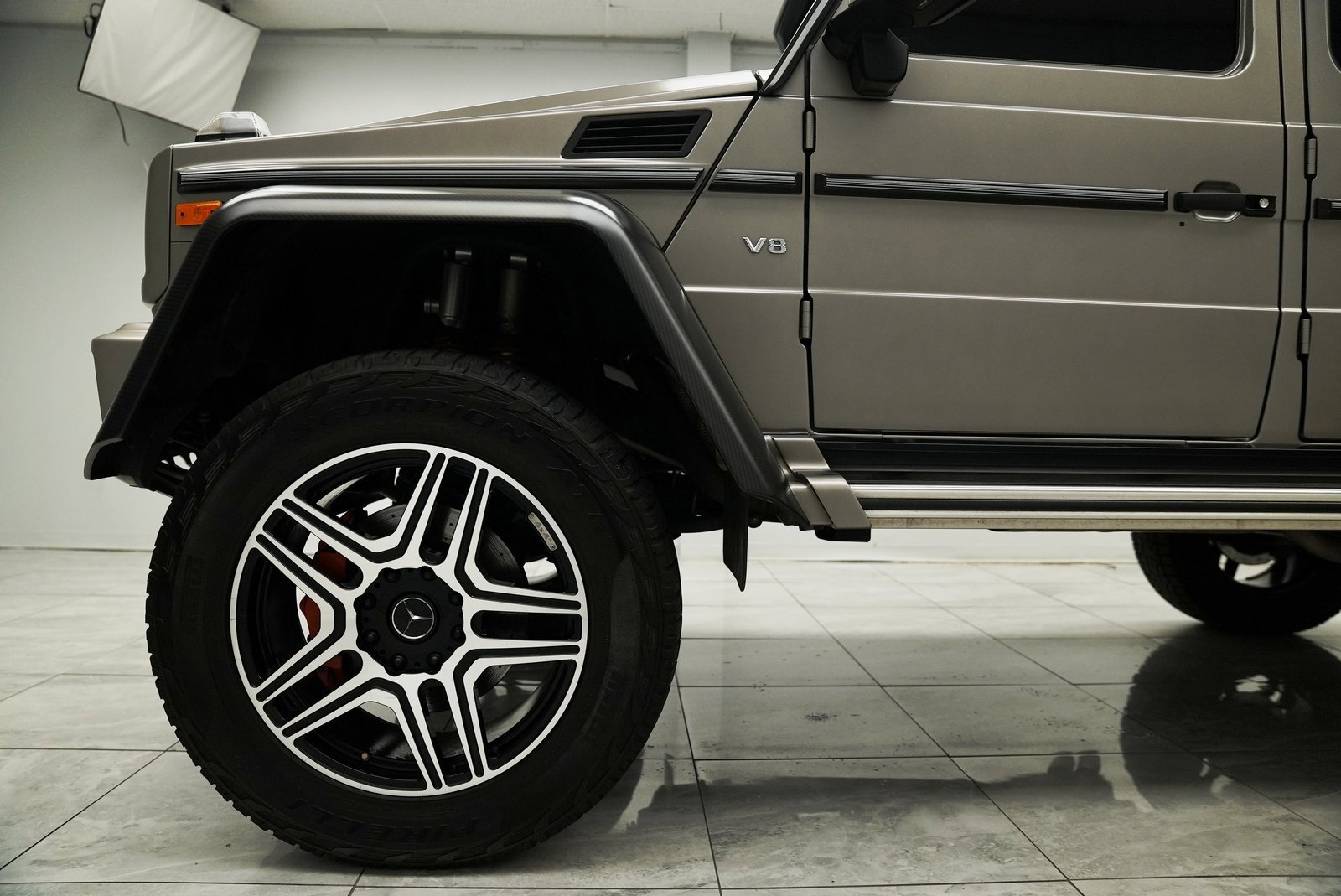 Used 2017 Mercedes-Benz G 550 Squared image 10