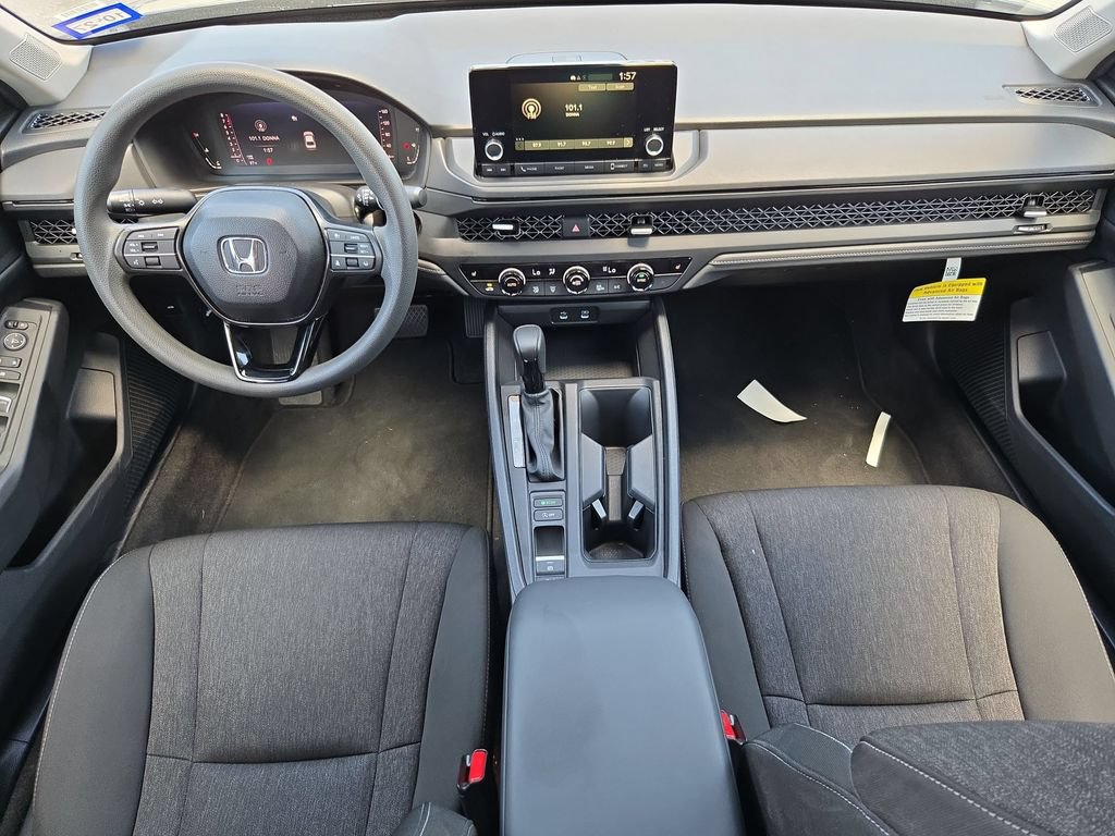 Used 2025 Honda Accord SE image 19