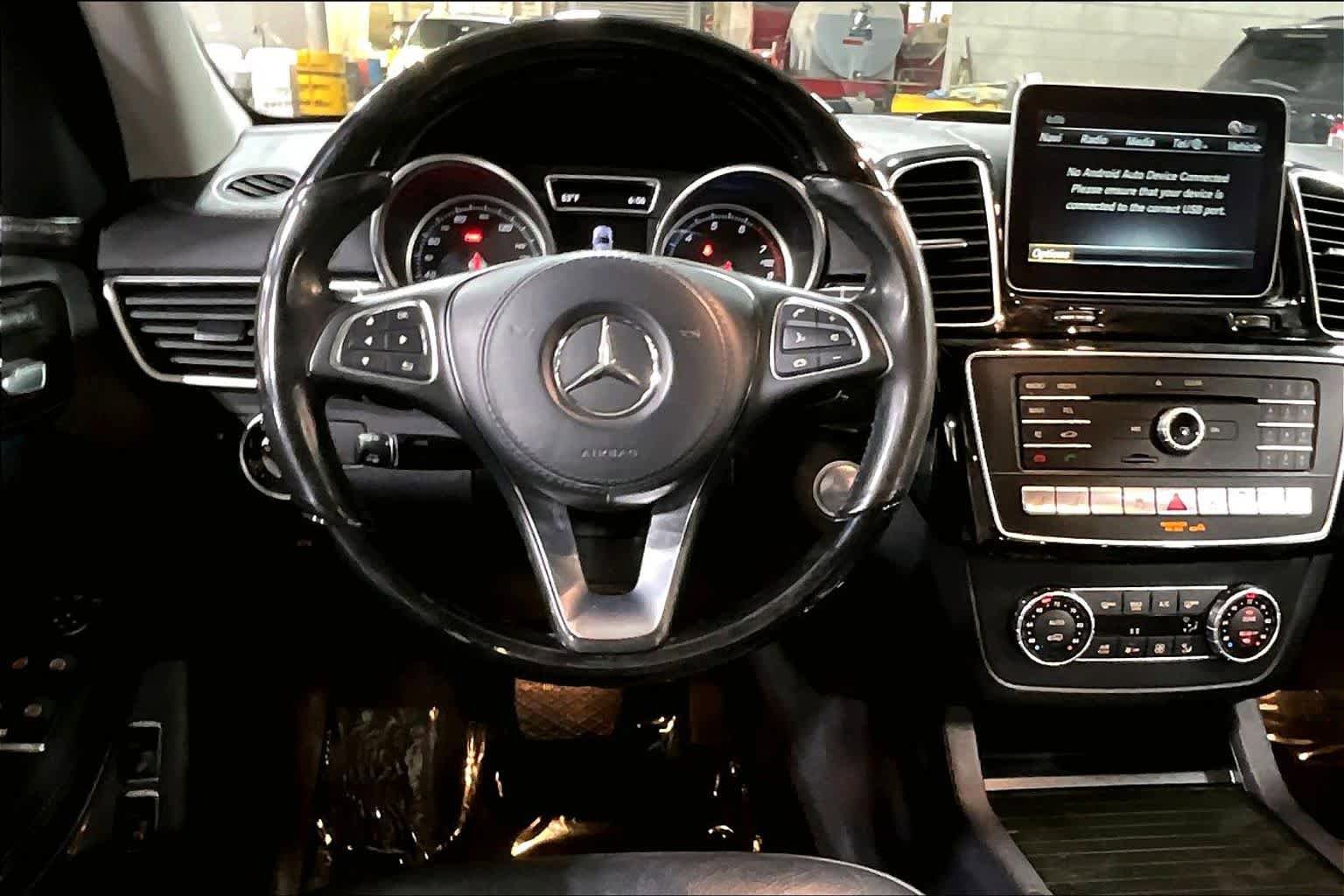 Used 2018 Mercedes-Benz GLS 550 4MATIC image 6