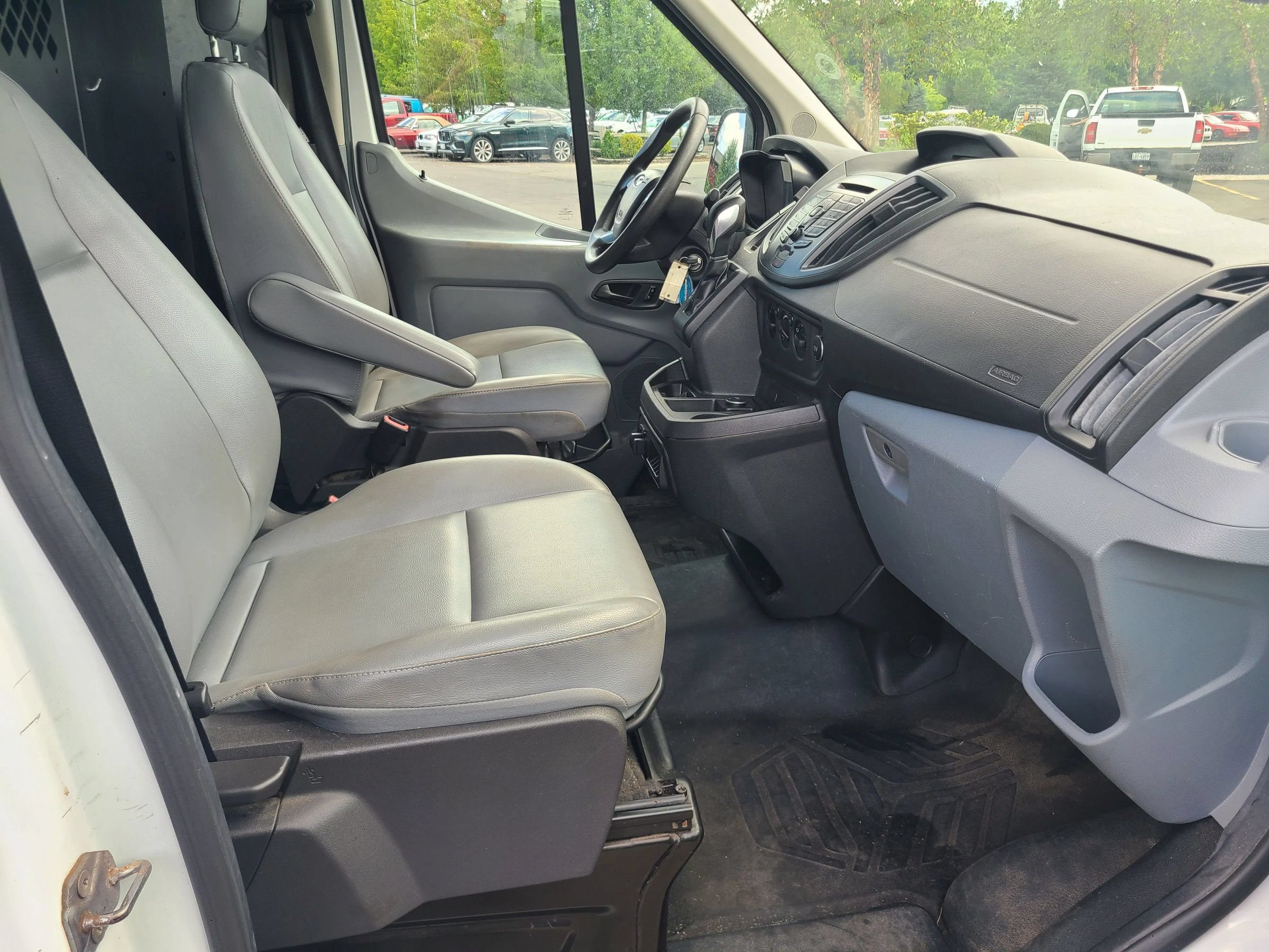 Used 2018 Ford Transit 350 148 High Roof Extended DRW RWD image 28