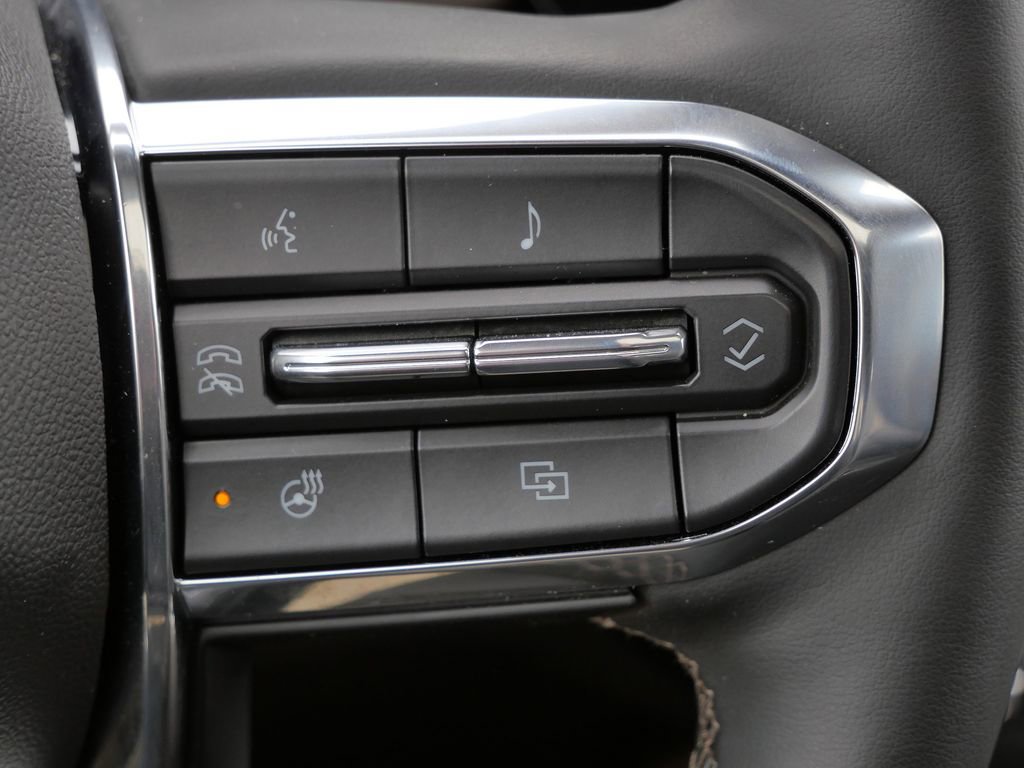 Used 2024 GMC Canyon Denali AWD/4WD image 37