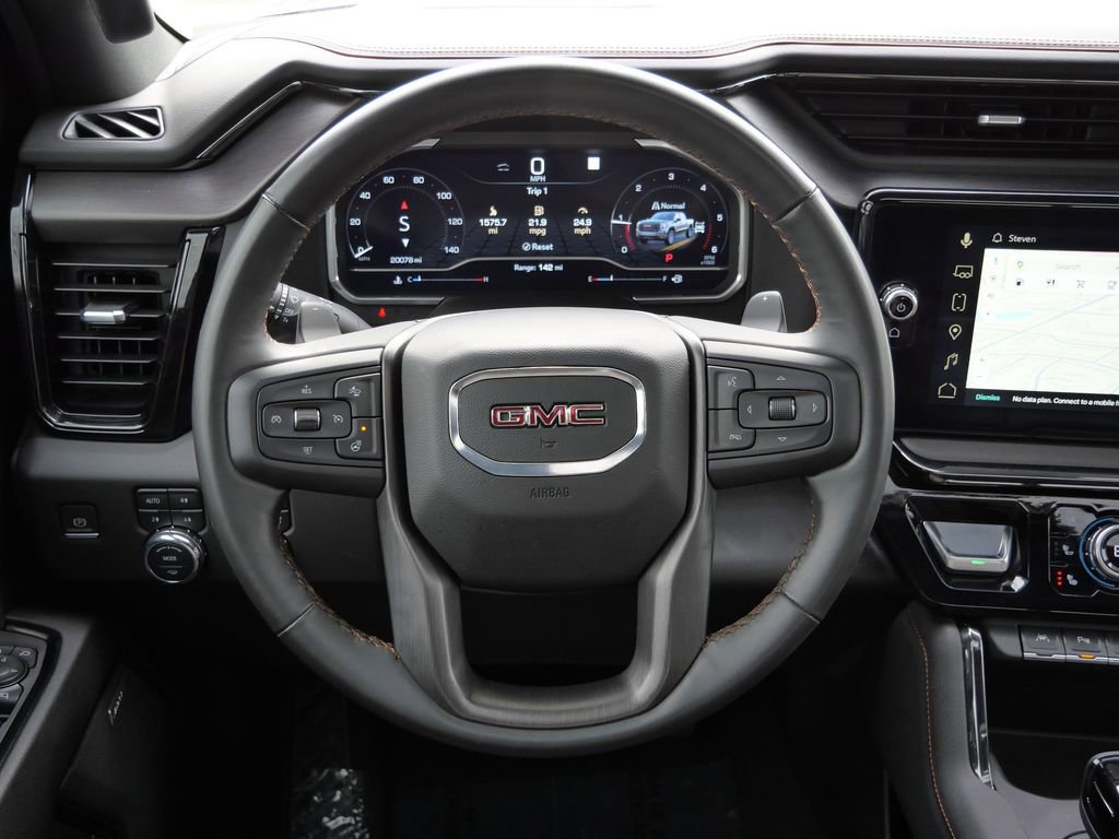 Used 2023 GMC Sierra 1500 AT4 w/ Technology Package image 16