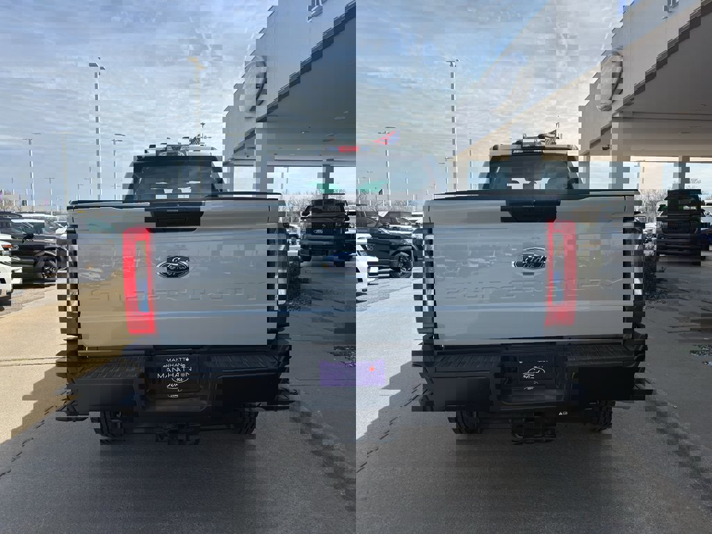 New 2026 Ford F250 XL image 10