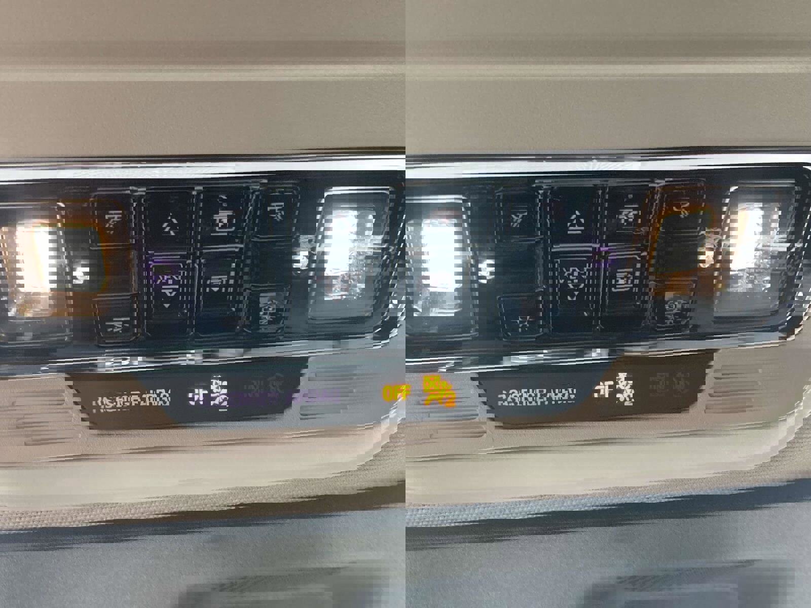 New 2025 Lincoln Corsair Grand Touring image 29