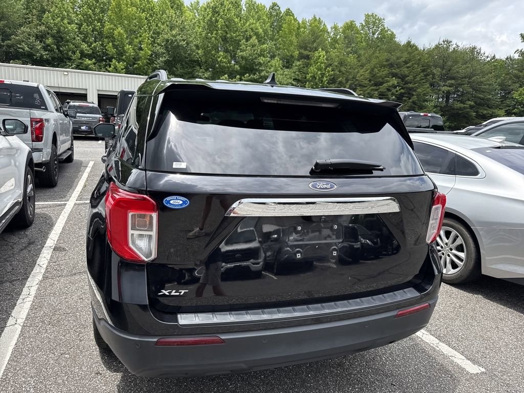 Used 2022 Ford Explorer XLT RWD image 13