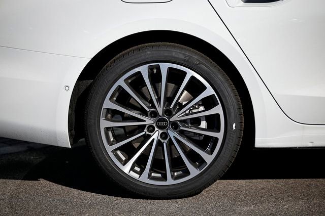 New 2026 Audi A6 Premium Plus AWD/4WD image 6