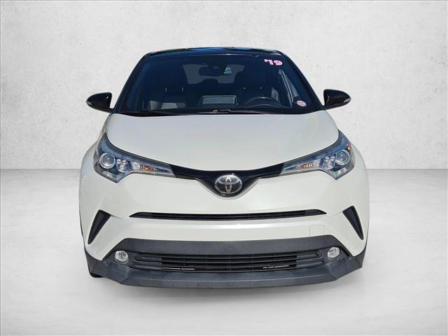 Used 2019 Toyota C-HR Limited FWD image 2