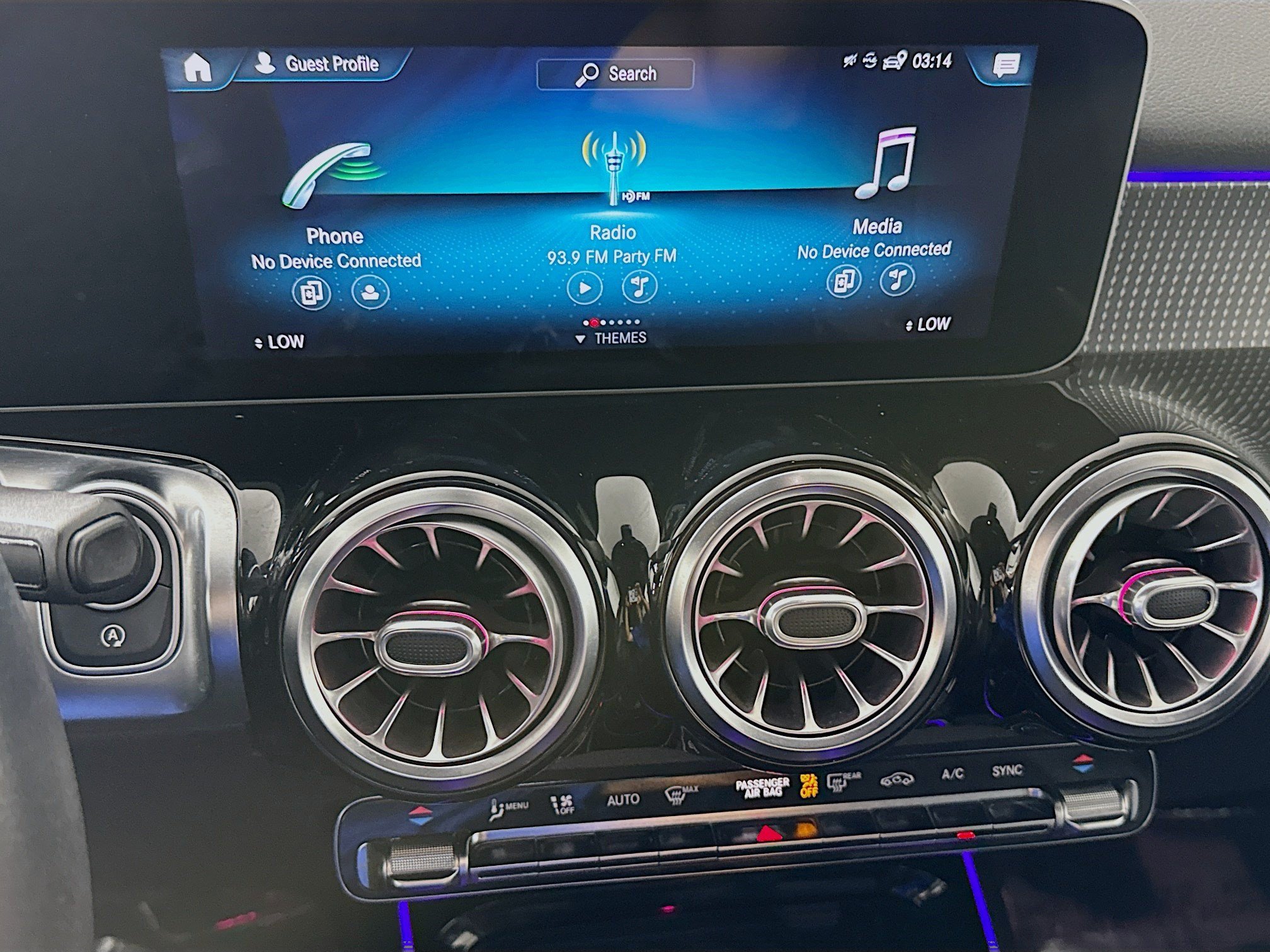 Used 2020 Mercedes-Benz GLB 250 image 18