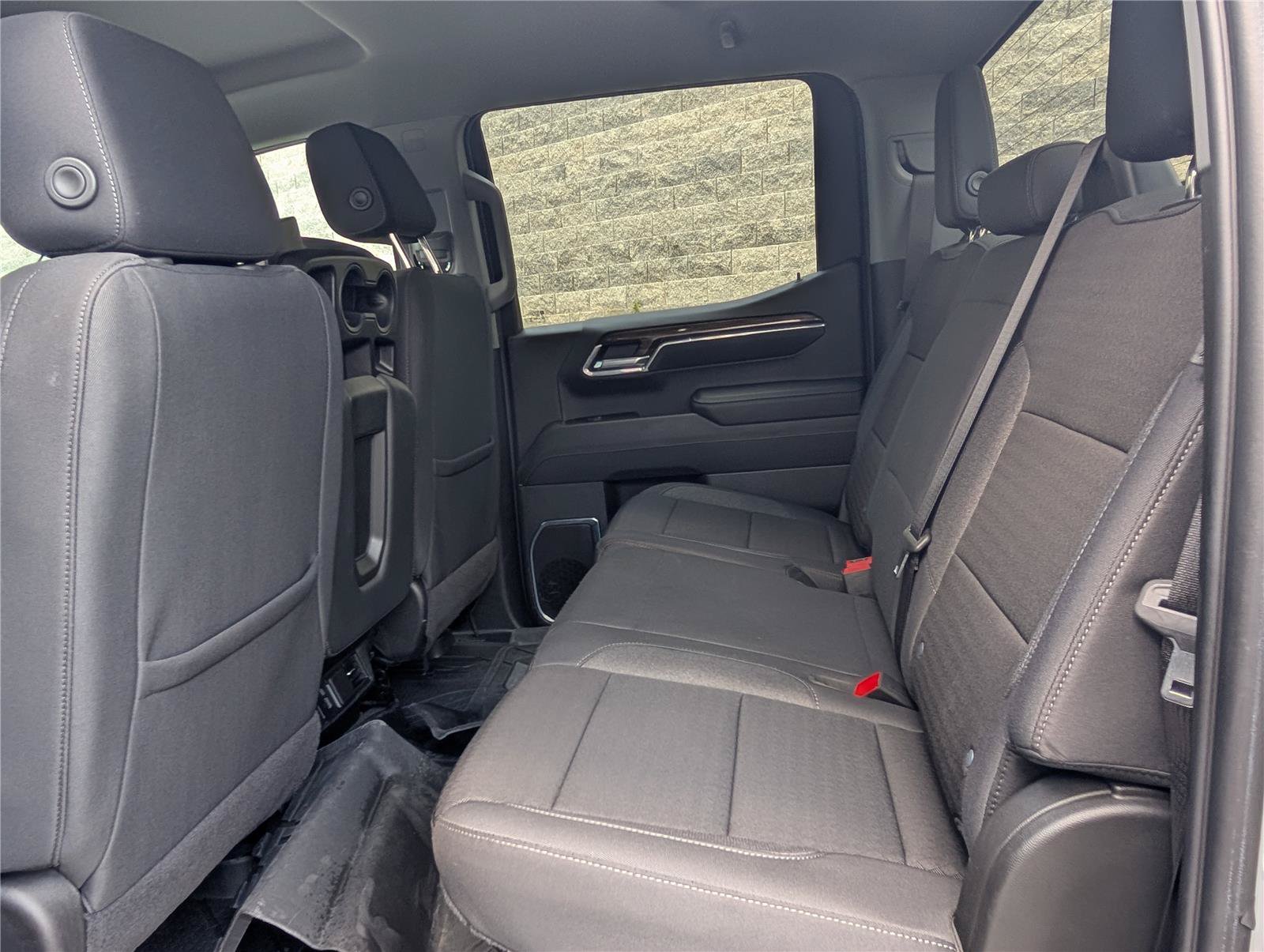 Used 2024 Chevrolet Silverado 1500 LT w/ Protection Package RWD image 14