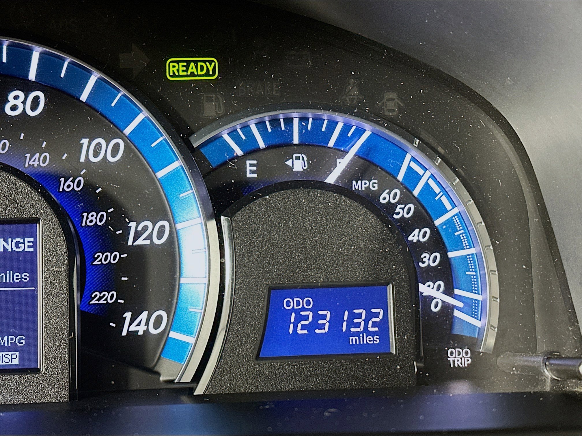 Used 2014 Toyota Camry LE image 18