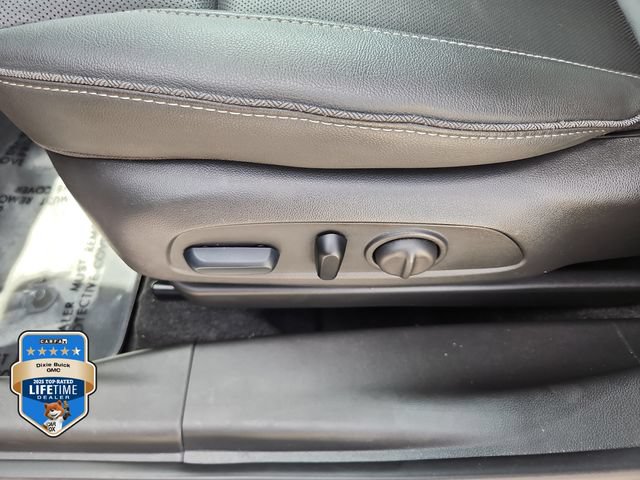 Certified 2024 Buick Encore GX Sport Touring w/ Comfort Package FWD image 17