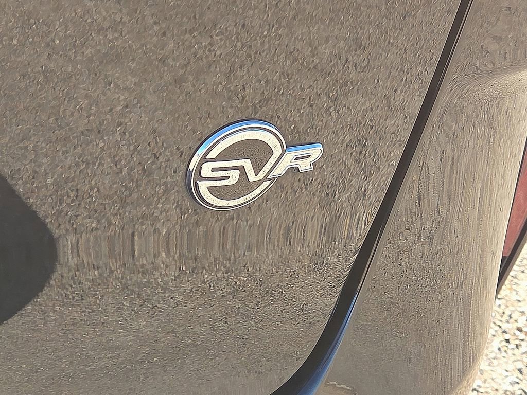 Used 2023 Jaguar F-PACE SVR image 16