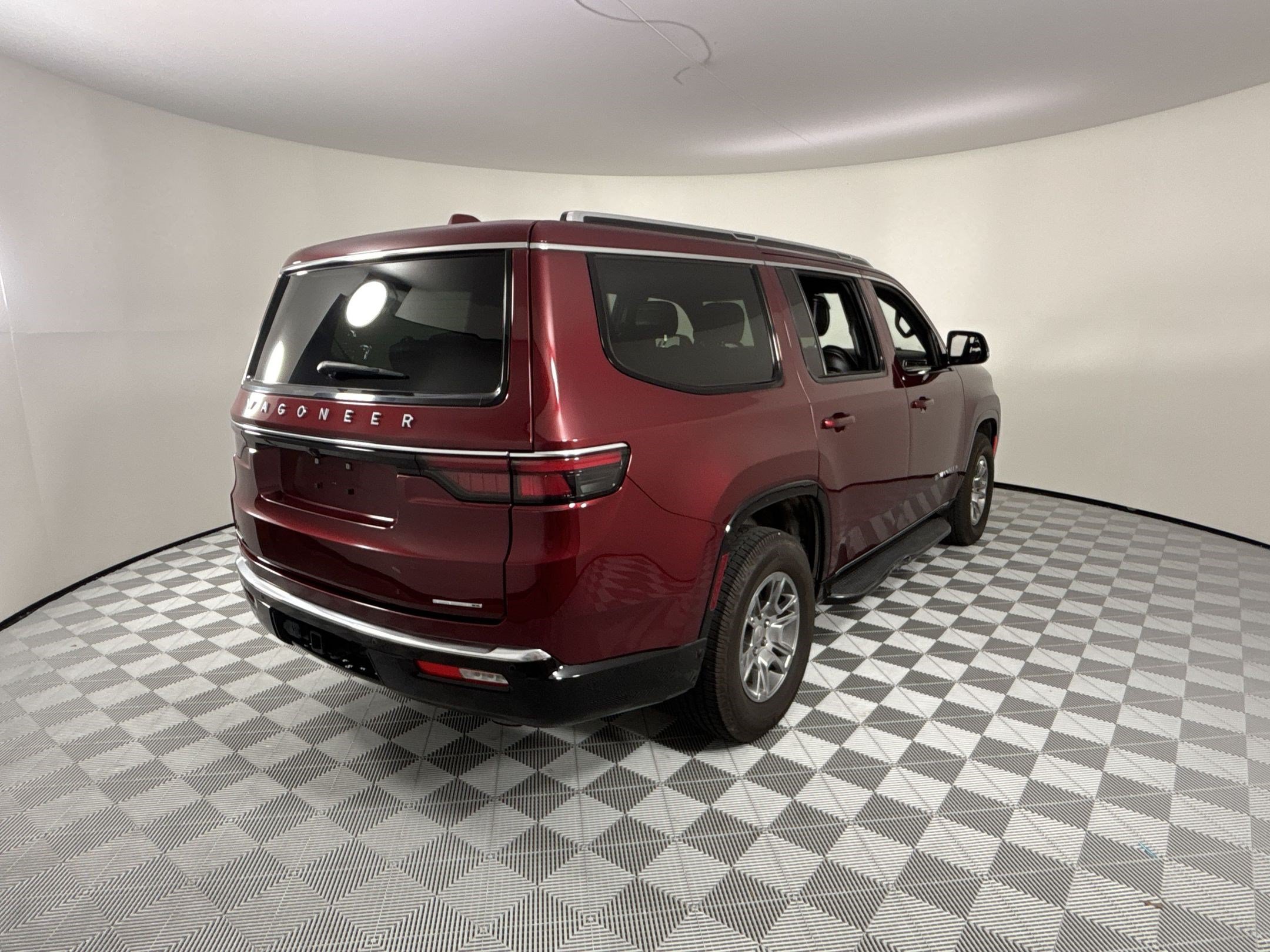 Used 2022 Jeep Wagoneer Series I AWD/4WD image 9