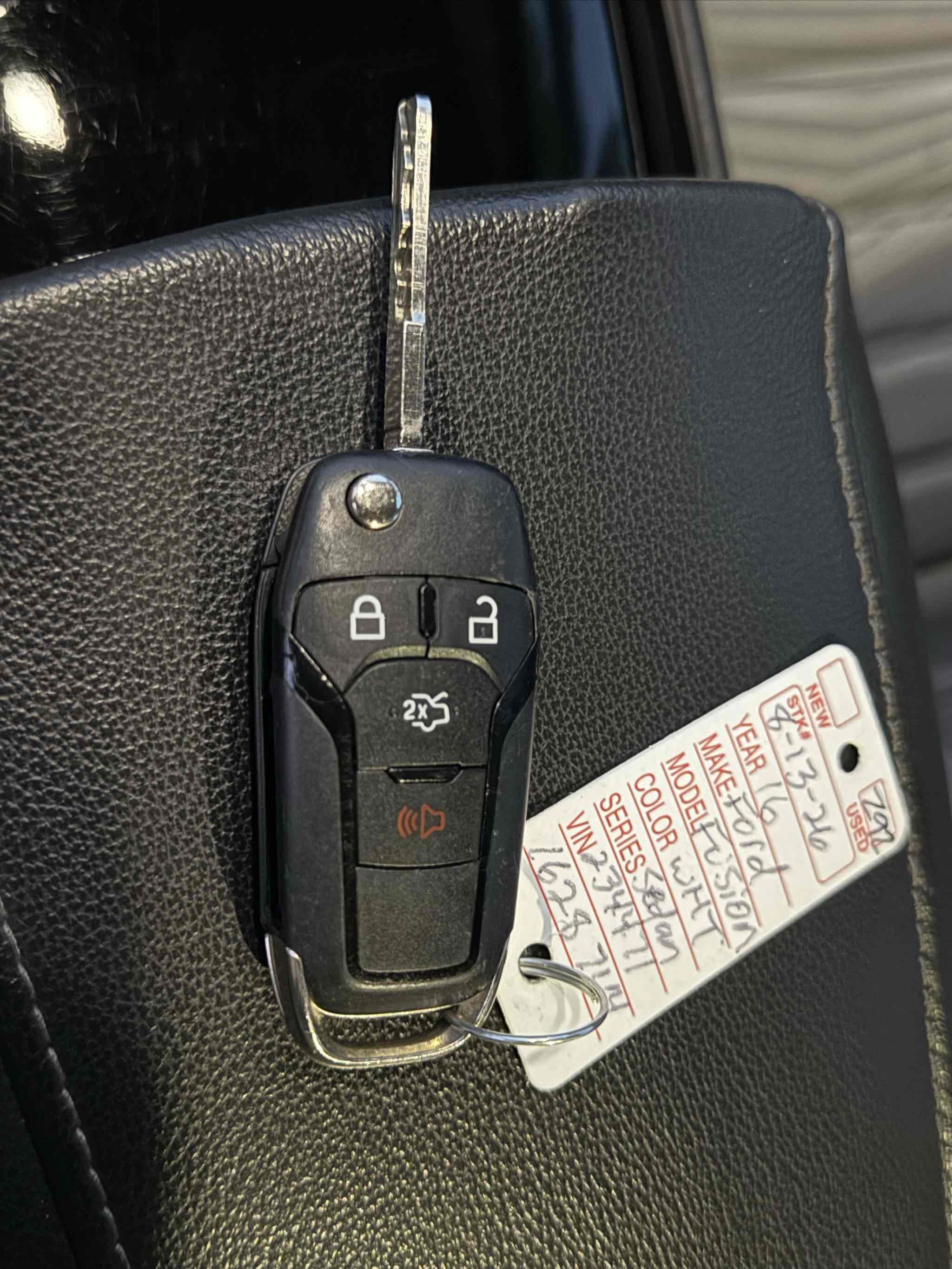 Used 2016 Ford Fusion S FWD image 23