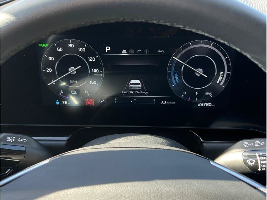 Used 2023 Kia Niro Wind FWD image 12