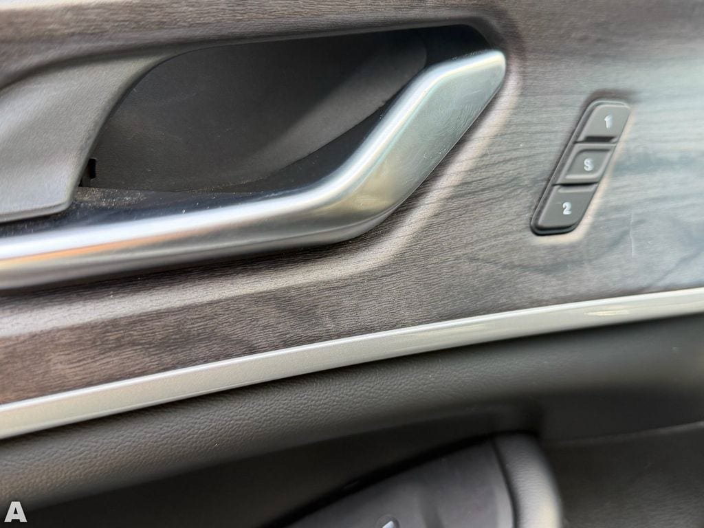 Certified 2023 Jeep Grand Cherokee 4WD 4xe image 15