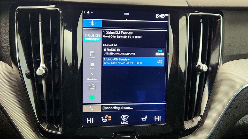 Used 2018 Volvo XC60 T6 R-Design w/ Convenience Package image 18