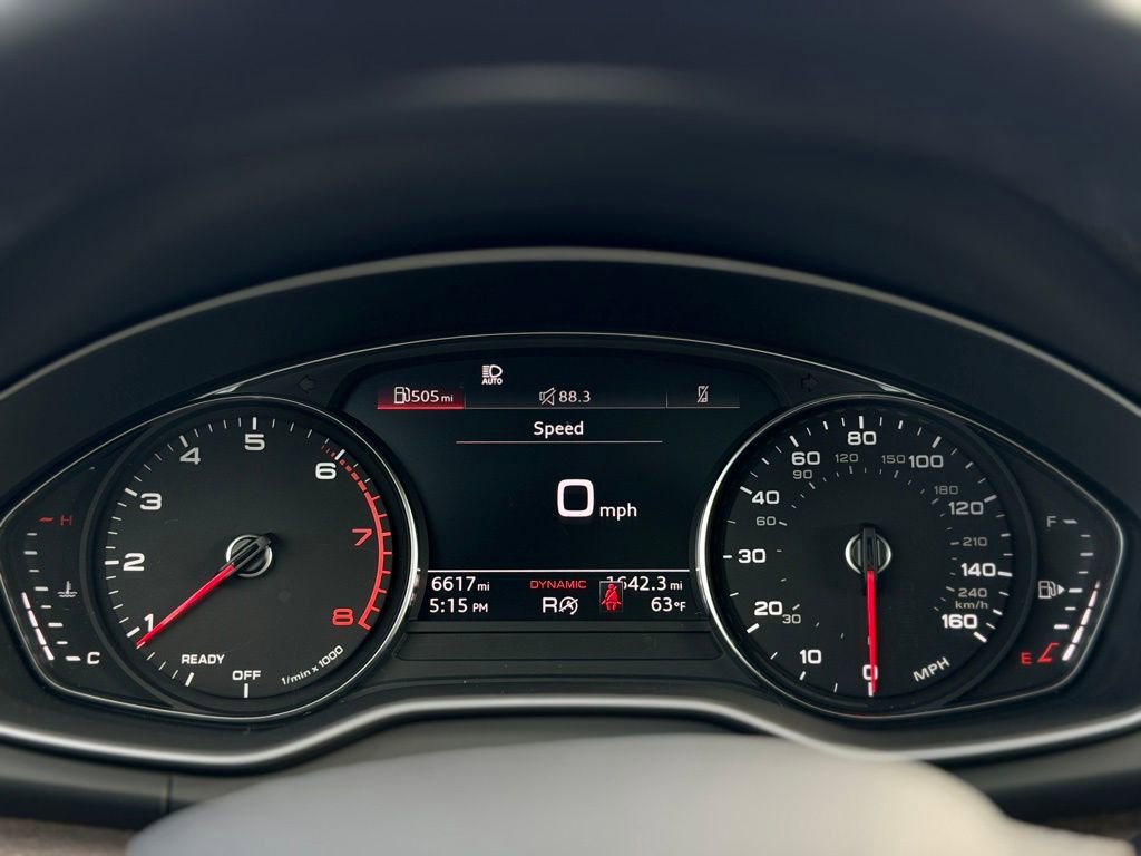 Used 2025 Audi Q5 2.0T Premium image 13