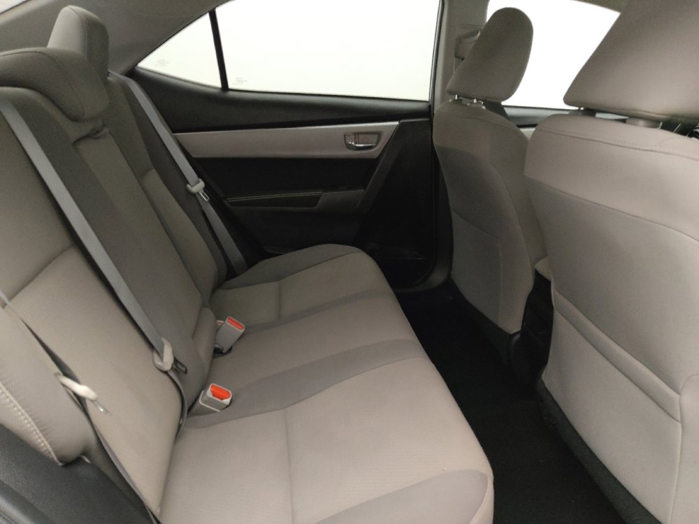 Used 2019 Toyota Corolla LE image 19