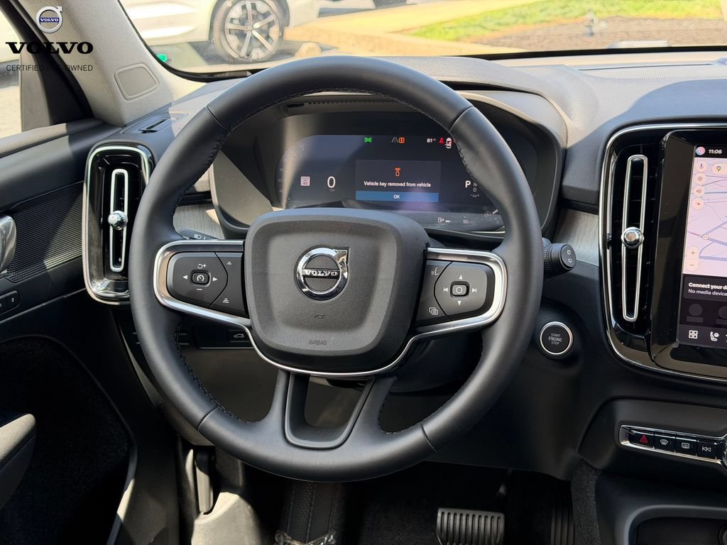 Used 2026 Volvo XC40 B5 Plus w/ Protection Package Premier AWD/4WD image 23