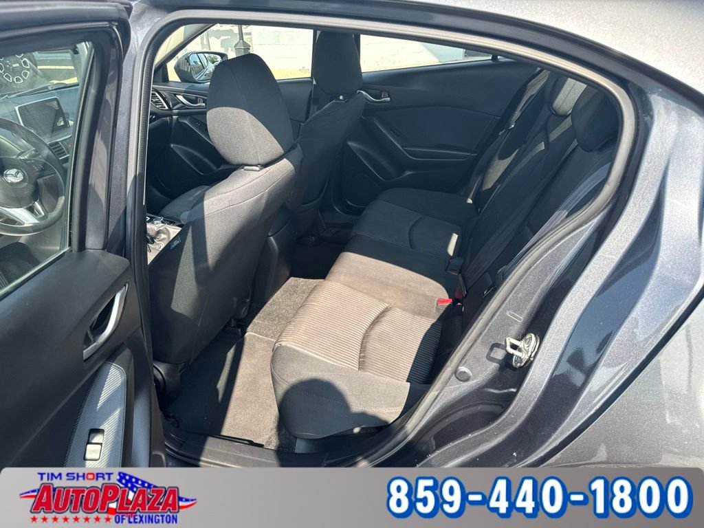 Used 2016 MAZDA MAZDA3 i Sport w/ Preferred Equipment Package FWD image 17