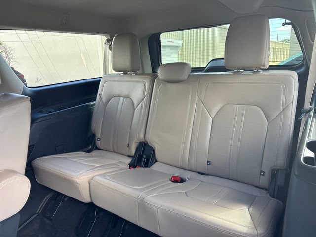Used 2024 Ford Expedition Max Limited AWD/4WD image 14