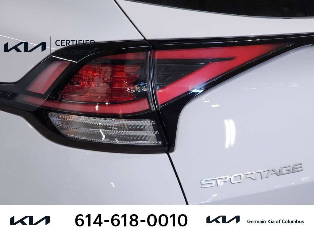 Certified 2025 Kia Sportage EX image 15