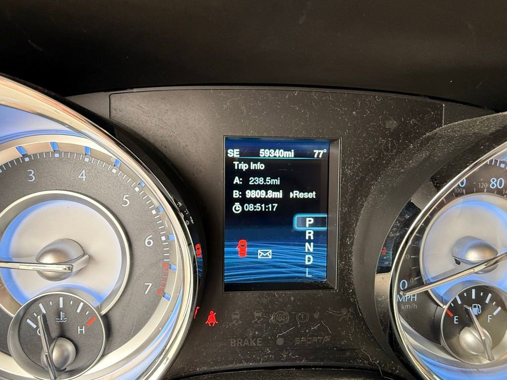 Used 2014 Chrysler 300 image 15