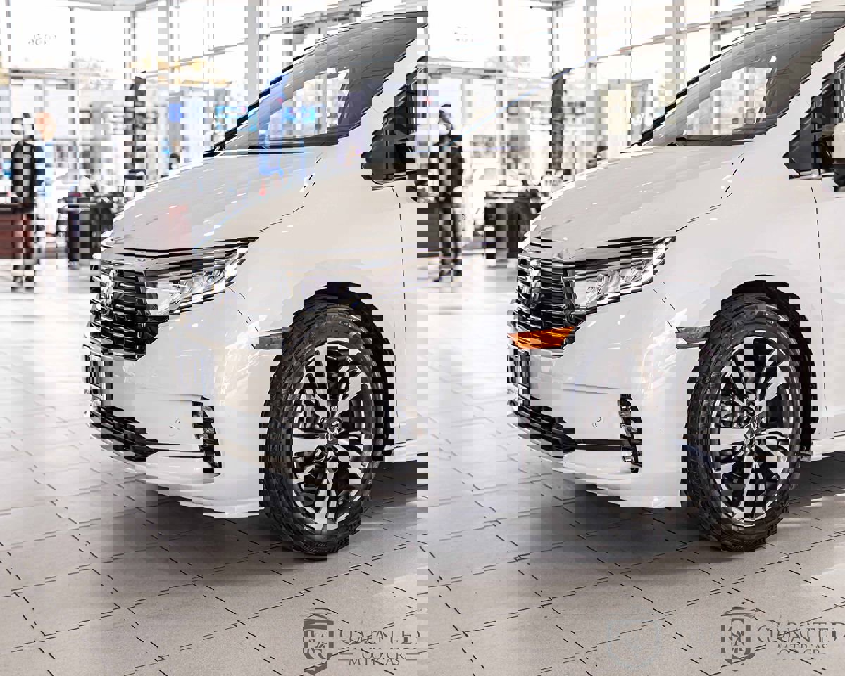 Used 2021 Honda Odyssey Touring image 4