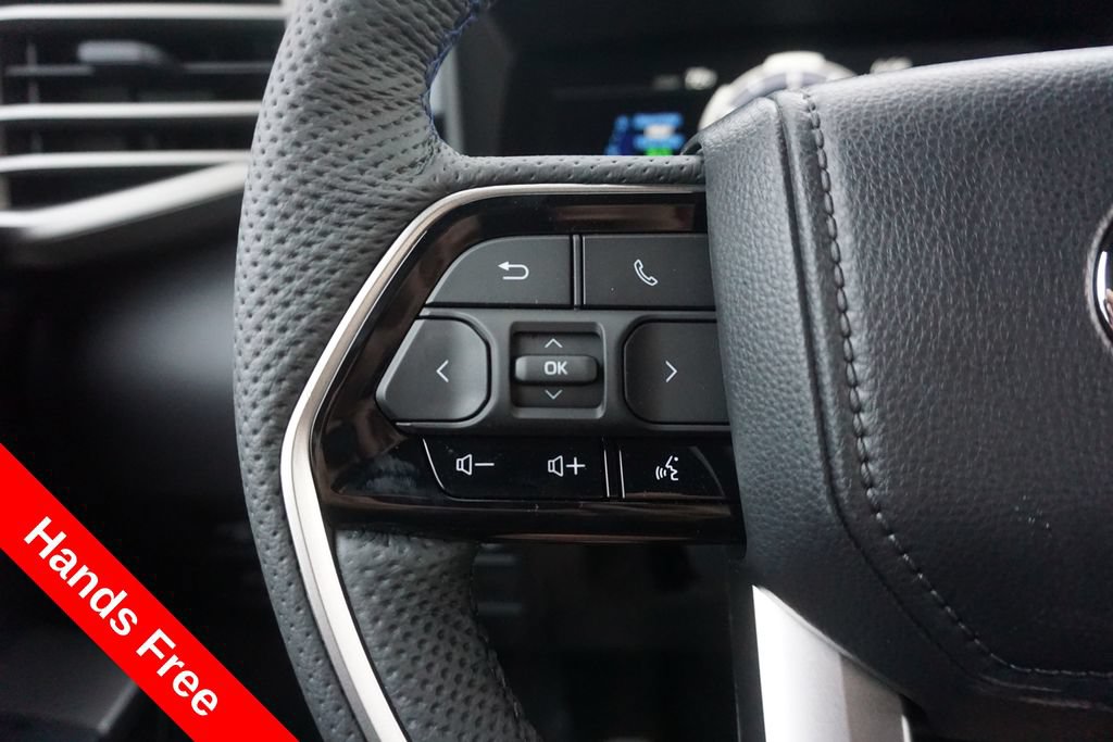 New 2026 Toyota Tundra Platinum AWD/4WD image 4