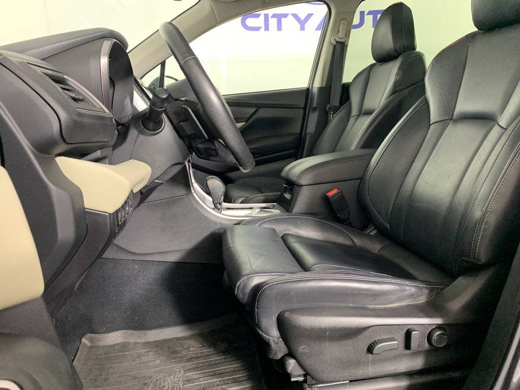 Used 2019 Subaru Ascent Limited w/ Popular Package #2 image 15