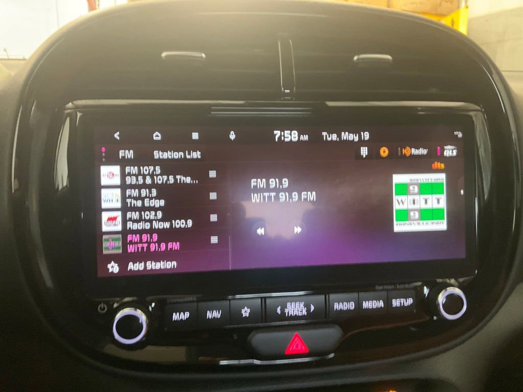 Used 2025 Kia Soul EX FWD image 19