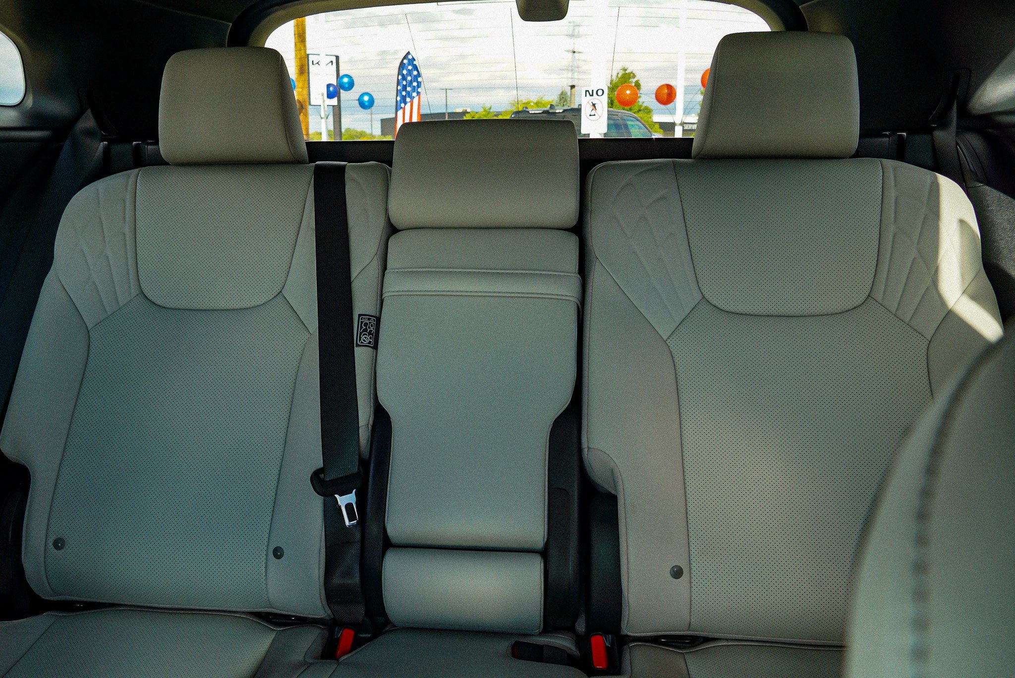 Used 2023 Lexus RX 350 Premium w/ Cold Area Package AWD/4WD image 23