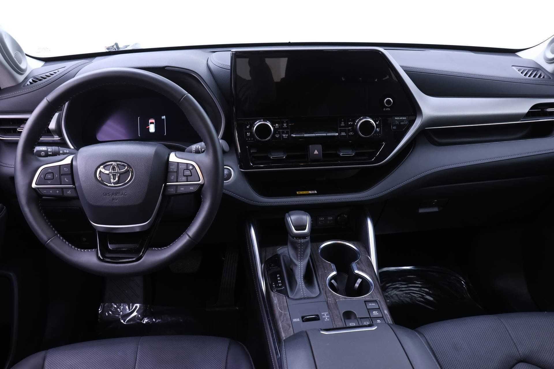 Used 2025 Toyota Highlander Limited image 5