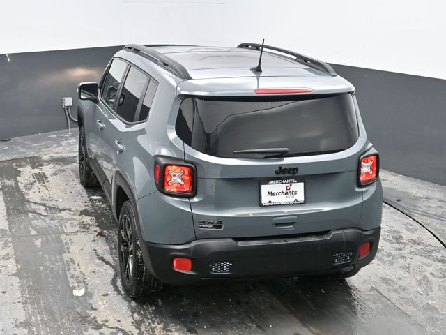Used 2018 Jeep Renegade Altitude image 22