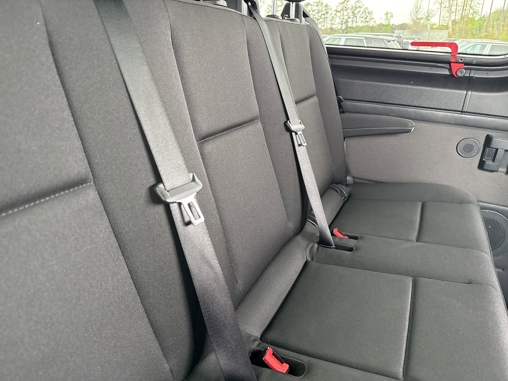 Used 2024 Mercedes-Benz Sprinter 2500 image 25