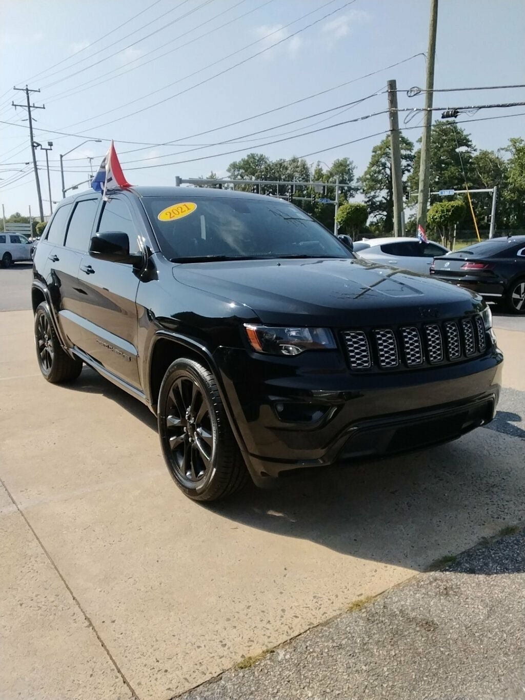 Used 2021 Jeep Grand Cherokee Laredo X RWD image 5