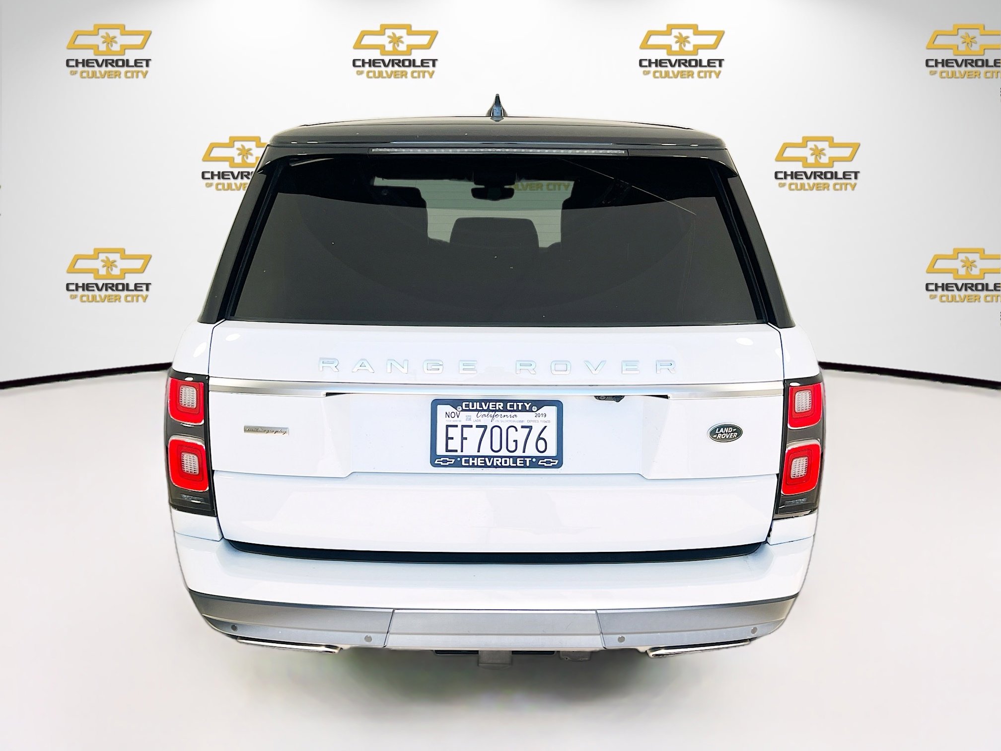 Used 2019 Land Rover Range Rover Autobiography image 6