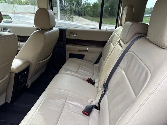 Used 2018 Ford Flex Limited w/ Equipment Group 301A AWD/4WD image 7