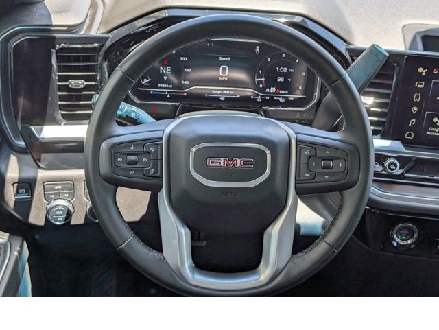 Used 2024 GMC Sierra 1500 SLT image 17