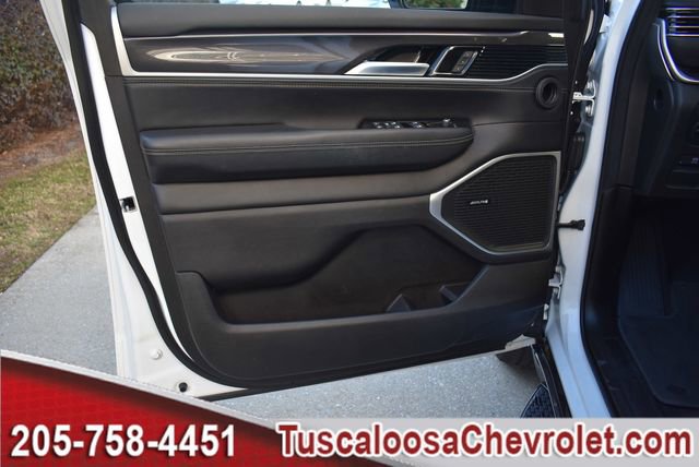 Used 2024 Jeep Wagoneer 4WD image 18