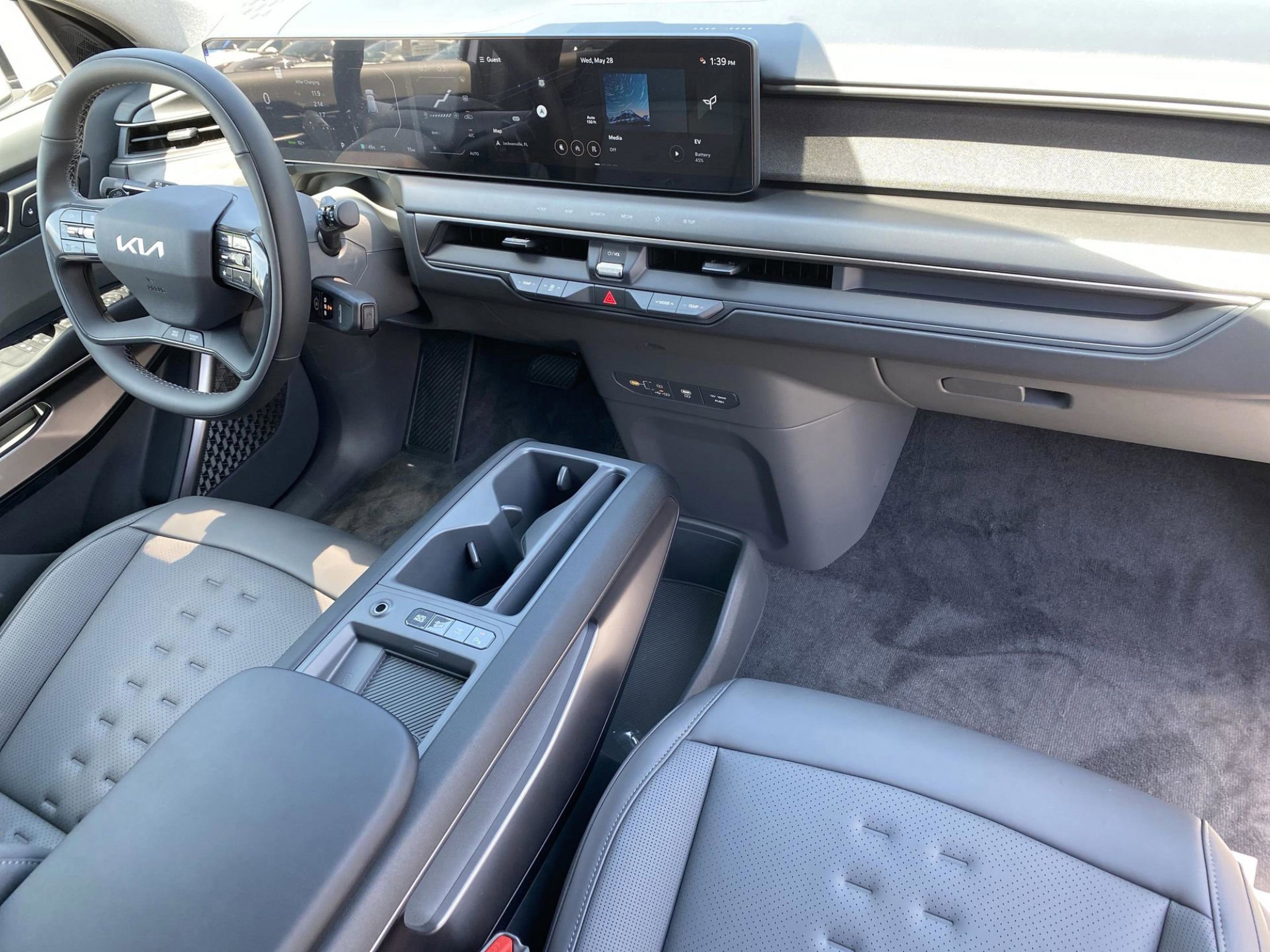 New 2026 Kia EV9 Wind AWD/4WD image 10
