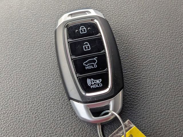 Used 2020 Hyundai Kona Ultimate image 32