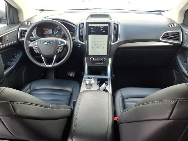 Used 2024 Ford Edge SEL w/ Convenience Package image 13