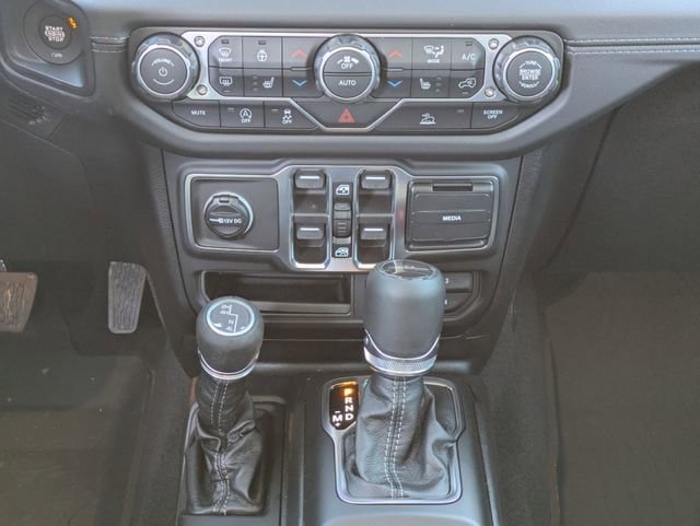 New 2026 Jeep Gladiator Sport AWD/4WD image 19